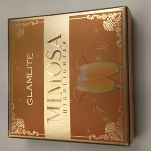 BNIB Glamlite Mimosa Highlighter